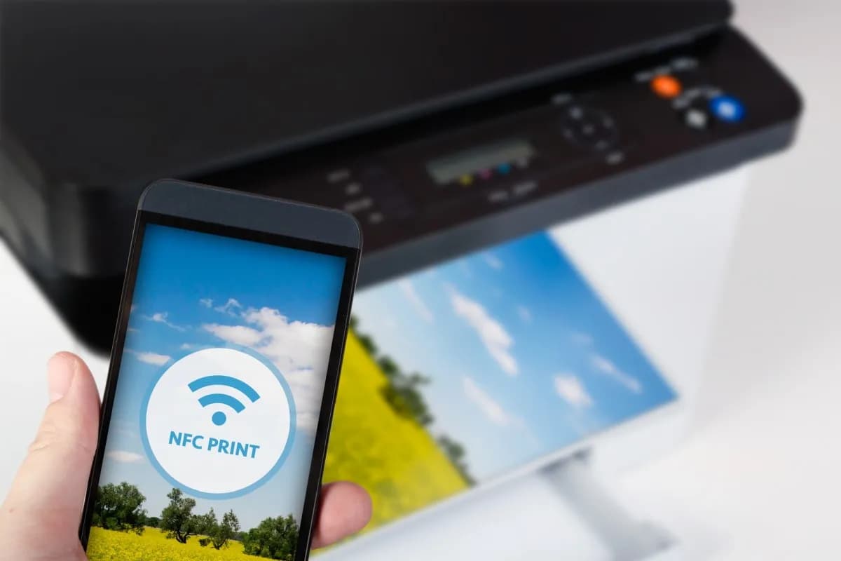 Drukowanie z telefonu: Poradnik, jak połączyć smartfon z drukarką