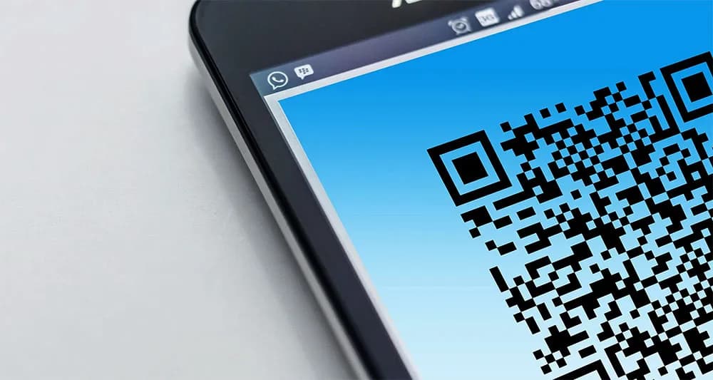 Skanowanie QR aparatem: Bezpłatnie i bezpiecznie w 3 sekundy